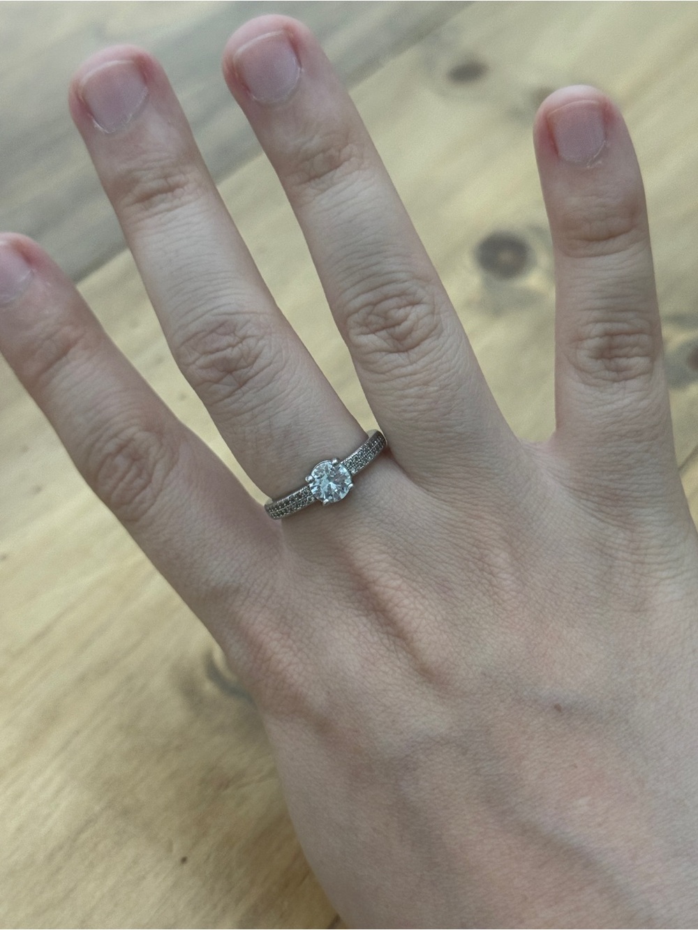 Classic Solitaire Cubic Zirconia women’s  Ring size 7 rhodium plated